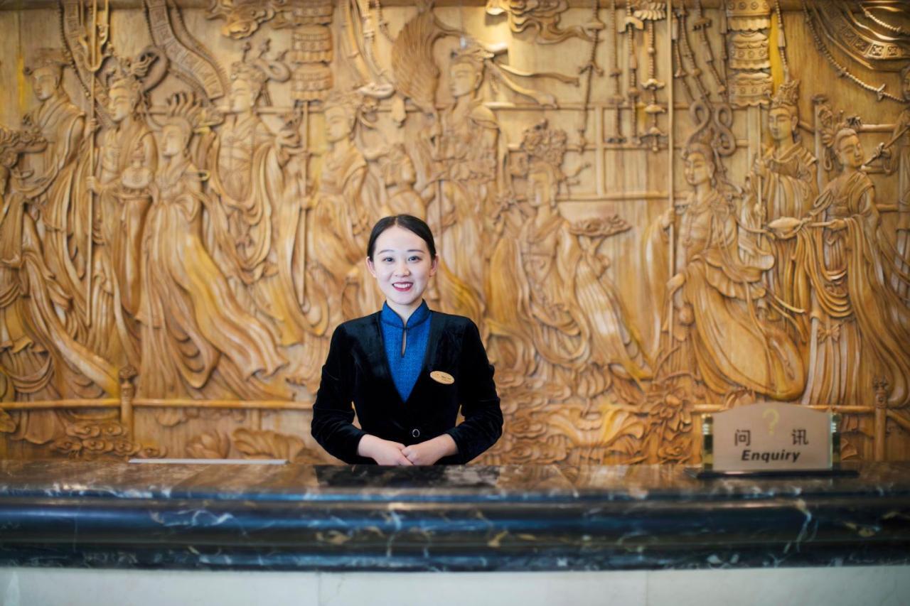 หยุนเจิ้น จินหลิง เวิลด์เทรดพลาซา โฮเทล Hotel สือเจียจวง ภายนอก รูปภาพ