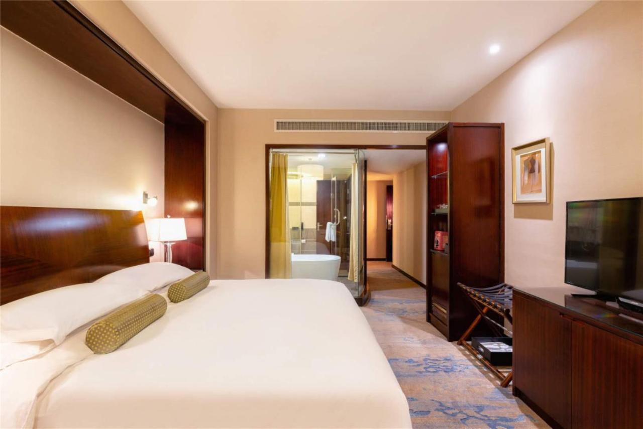 หยุนเจิ้น จินหลิง เวิลด์เทรดพลาซา โฮเทล Hotel สือเจียจวง ภายนอก รูปภาพ