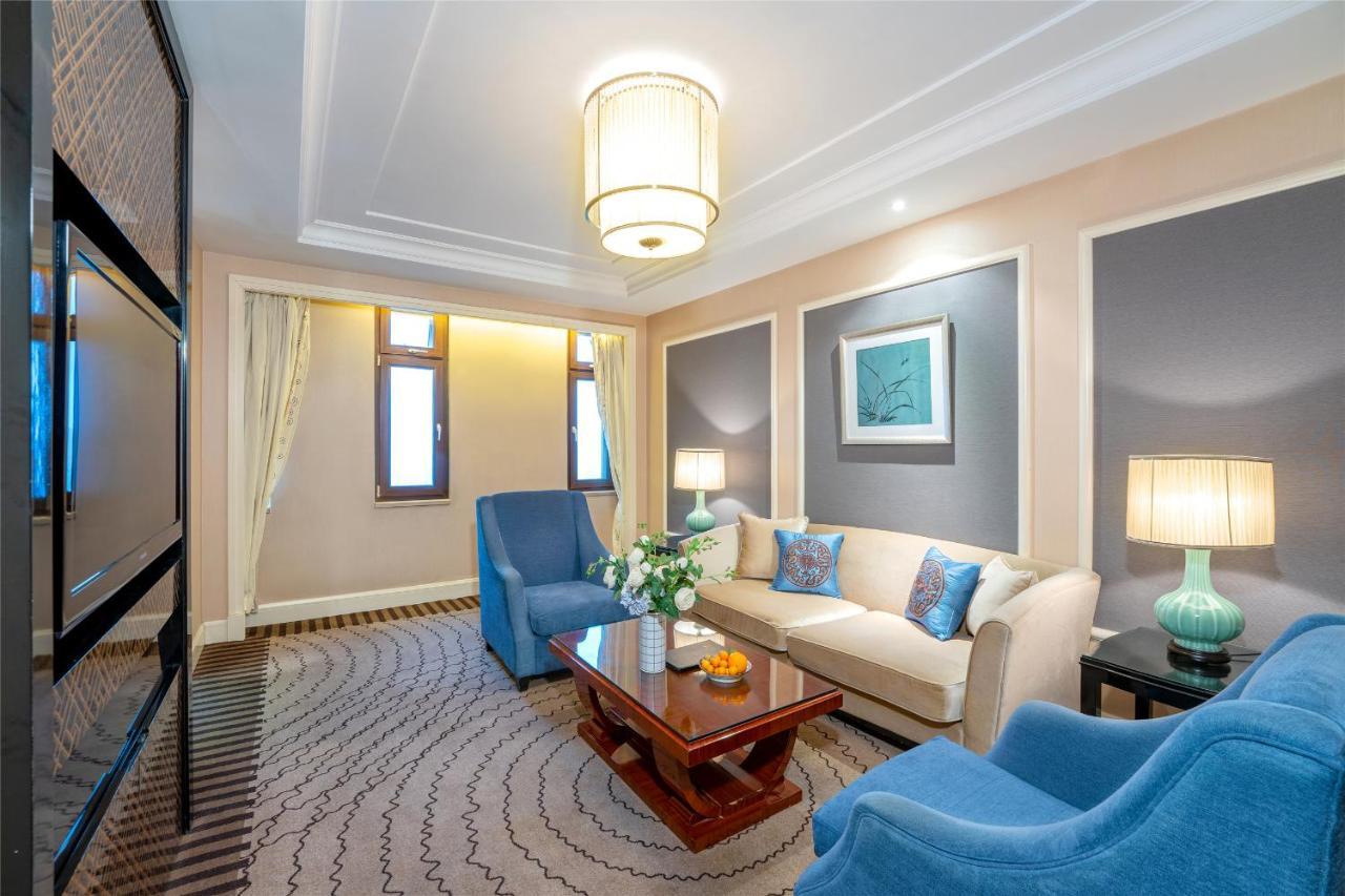 หยุนเจิ้น จินหลิง เวิลด์เทรดพลาซา โฮเทล Hotel สือเจียจวง ภายนอก รูปภาพ