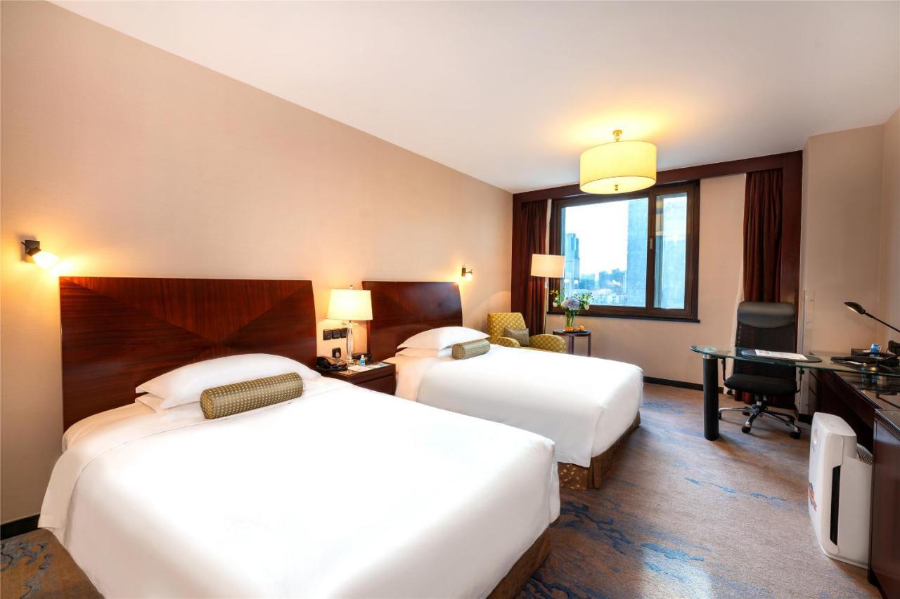 หยุนเจิ้น จินหลิง เวิลด์เทรดพลาซา โฮเทล Hotel สือเจียจวง ภายนอก รูปภาพ