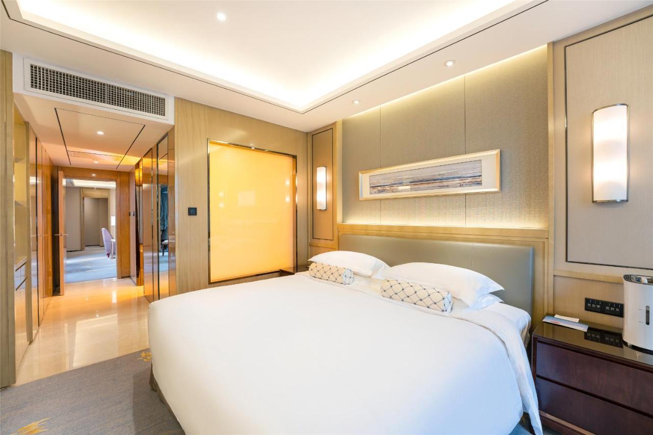 หยุนเจิ้น จินหลิง เวิลด์เทรดพลาซา โฮเทล Hotel สือเจียจวง ภายนอก รูปภาพ