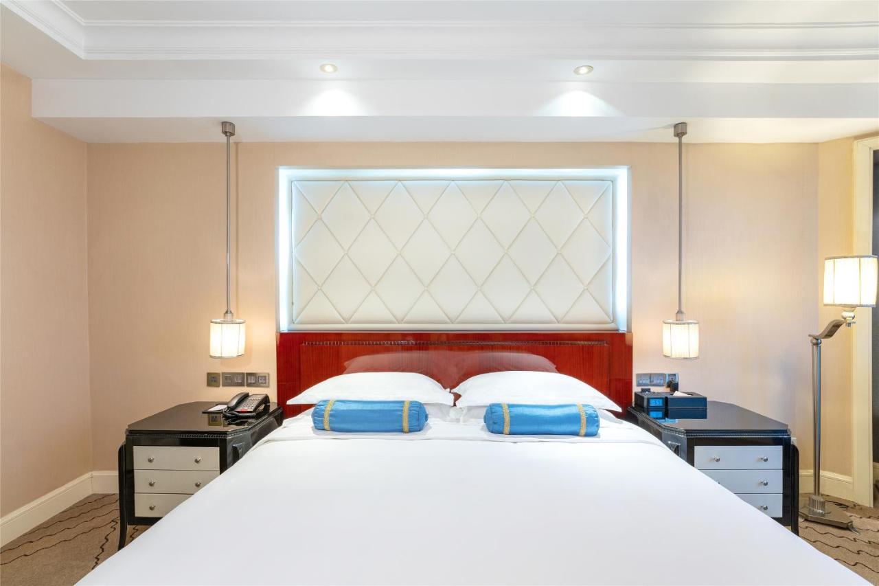 หยุนเจิ้น จินหลิง เวิลด์เทรดพลาซา โฮเทล Hotel สือเจียจวง ภายนอก รูปภาพ
