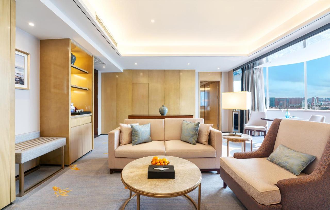หยุนเจิ้น จินหลิง เวิลด์เทรดพลาซา โฮเทล Hotel สือเจียจวง ภายนอก รูปภาพ